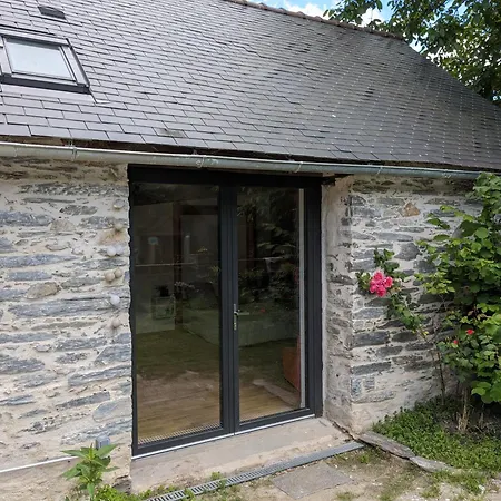 Independant Centre Bourg Nozay